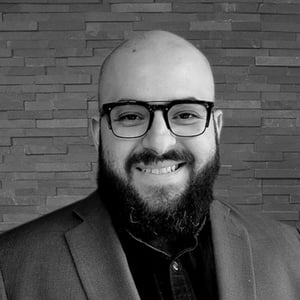 Headshot of Diego Uribe