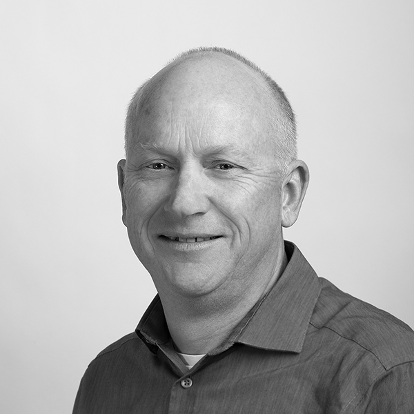 Headshot of former Nanometrics CEO Neil Spriggs